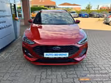 Ford Focus Turnier ST-Line Automatik Allwetter el.Hec - Ford Focus: Rot