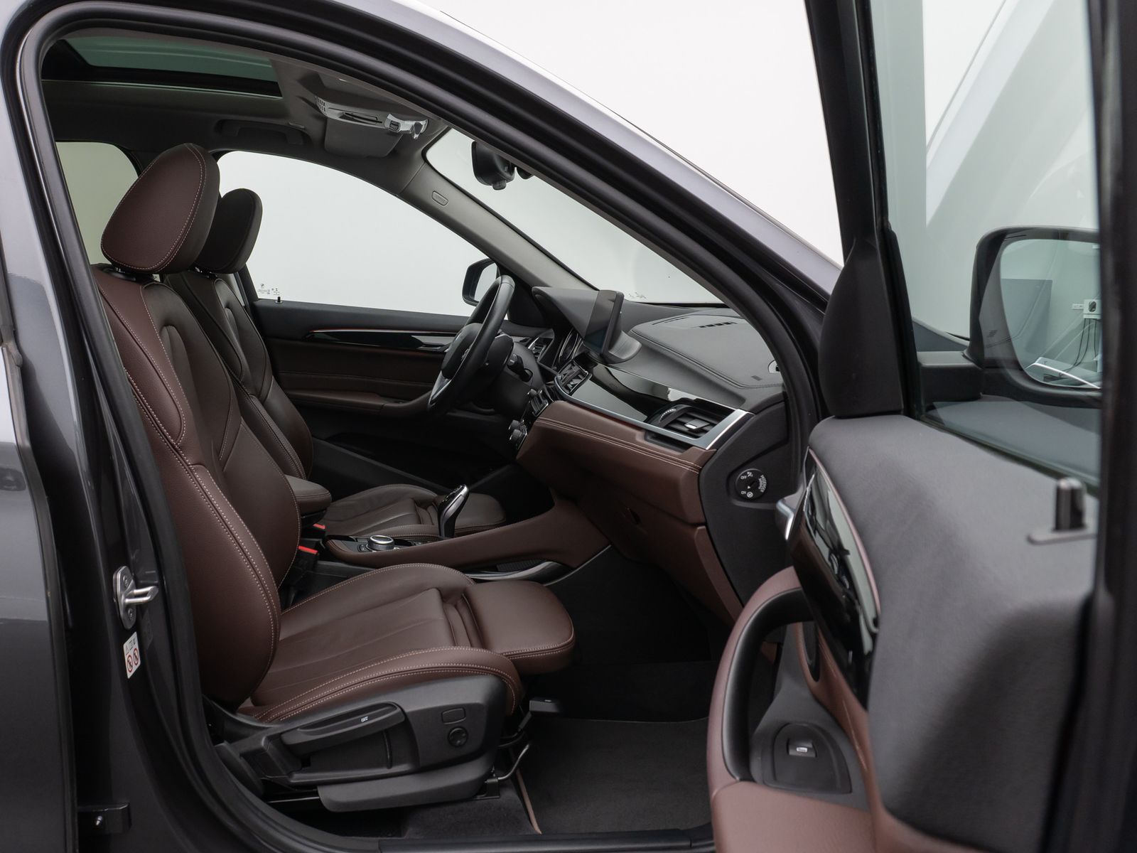 Fahrzeugabbildung BMW X1 xD20d Sport Line Kamera Panorama HUD DAB AHK