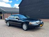 Lincoln Town Car Signature Limited,  nur 9502 km - Lincoln Gebrauchtwagen