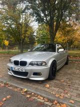 BMW 323Ci - - schwarze BMW 323