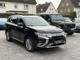 Mitsubishi Outlander PHEV Plus 4WD-360°Kam-Led-AHK-Navi - Mitsubishi Outlander Plus mit Hybrid-Antrieb (Benzin/Elektro)