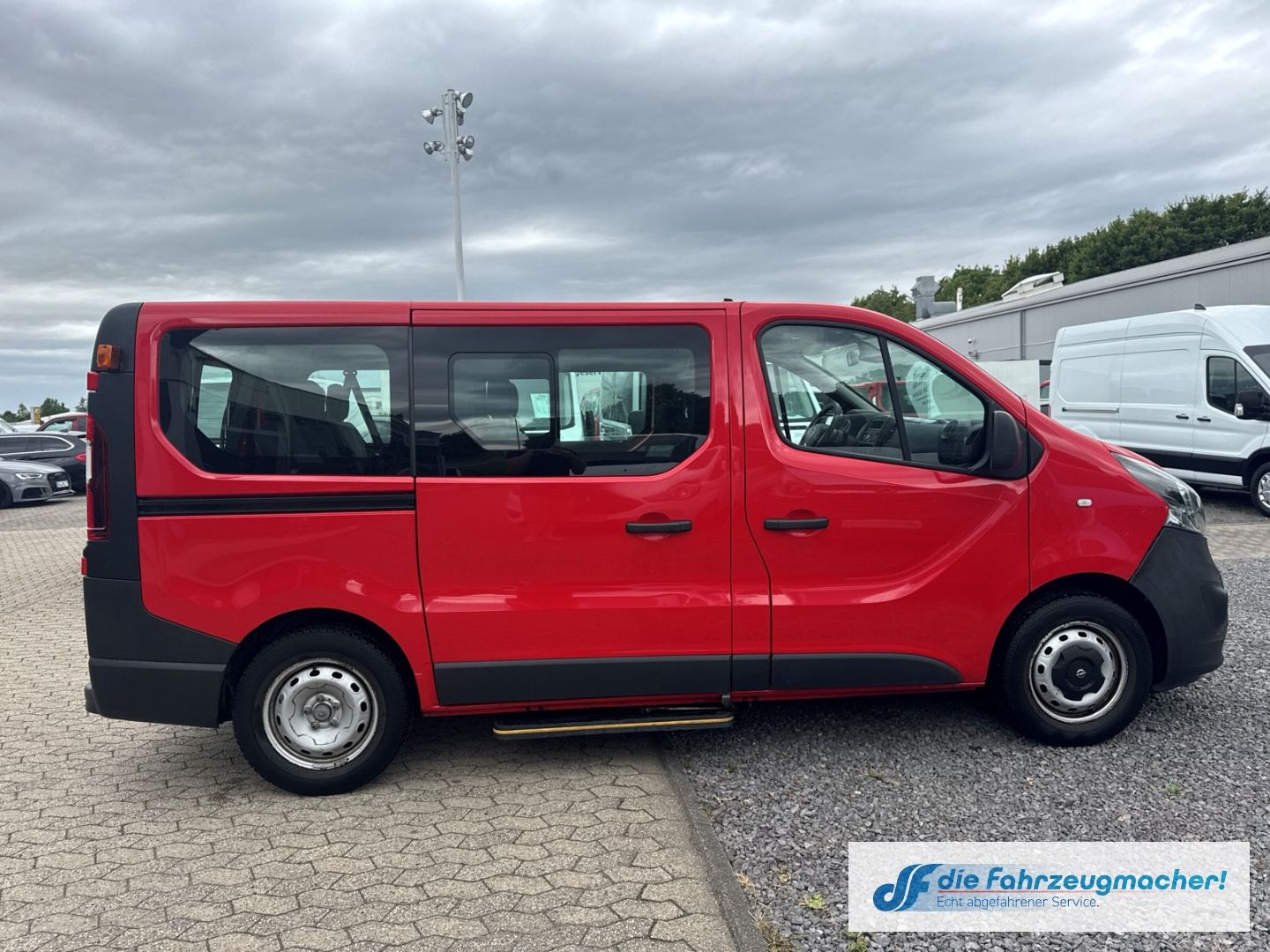 Fahrzeugabbildung Opel Vivaro B Kombi  L1H1 1.6 CDTI *G7184 KLIMA