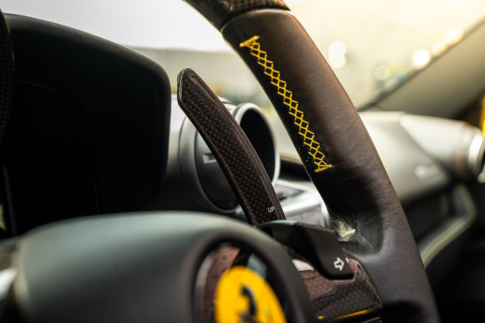 Ferrari F8 Spider *LIFT* AFS1*CARBON* Racing Seats * foto 25