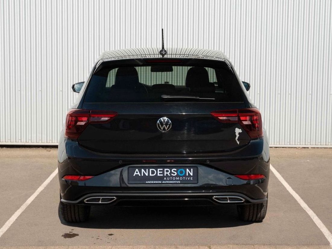 Fahrzeugabbildung Volkswagen POLO VI R-LINE 1.0 TSI MATRIX VIRTC LANE PDC DAB