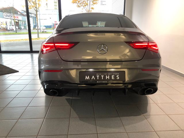 Fahrzeugabbildung Mercedes-Benz CLA 35 AMG 4M Coupe Night/Multibeam/Distronic