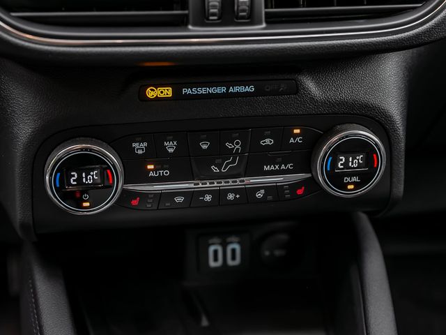 Ford Kuga 2.5 Plug-In Hybrid Titanium Kamera Navi