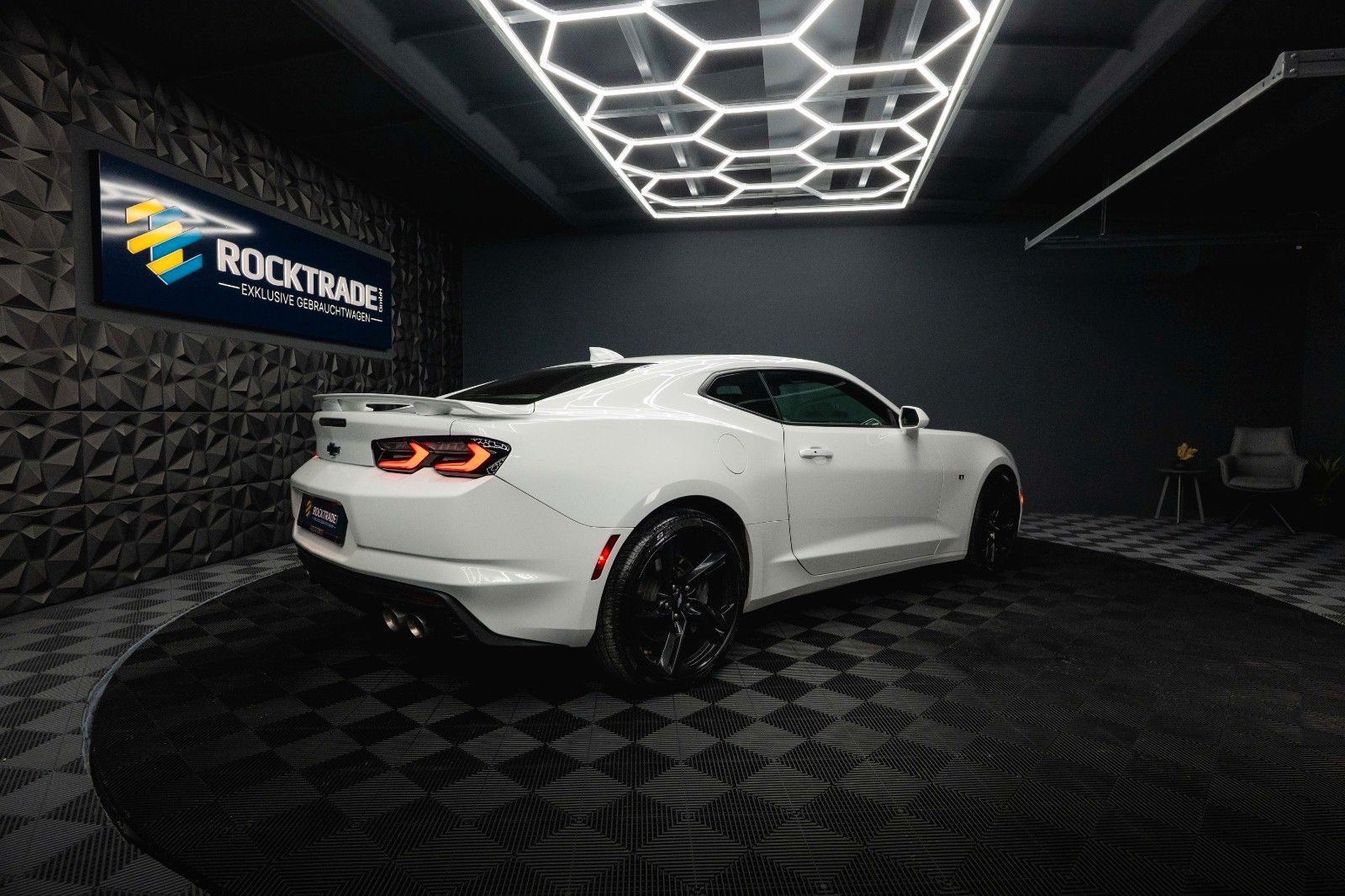 Fahrzeugabbildung Chevrolet Camaro 6.2 SS Coupe RS Performance *CarPlay*LED*