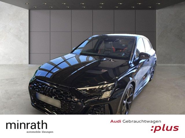 Audi RS 3 Sportback 2.5 TFSI q BLACK MATRIX PANO B&O