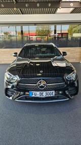 Mercedes-Benz E 300 de 4MATIC 2xAMG MBEAM Burm 360 Garantie - Mercedes-Benz E 300 in Nürnberg