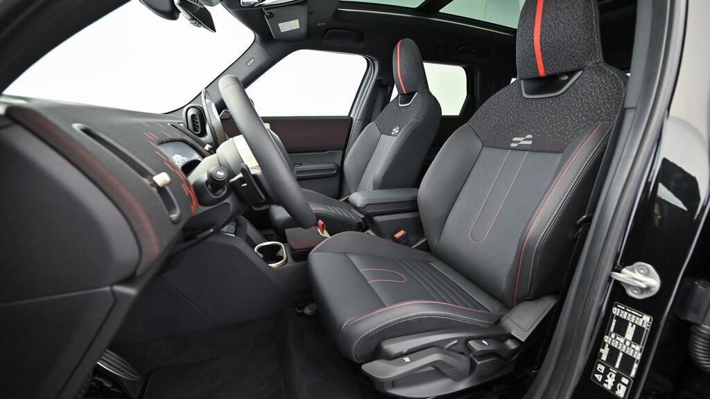 MINI John Cooper Works Countryman - Bild 11