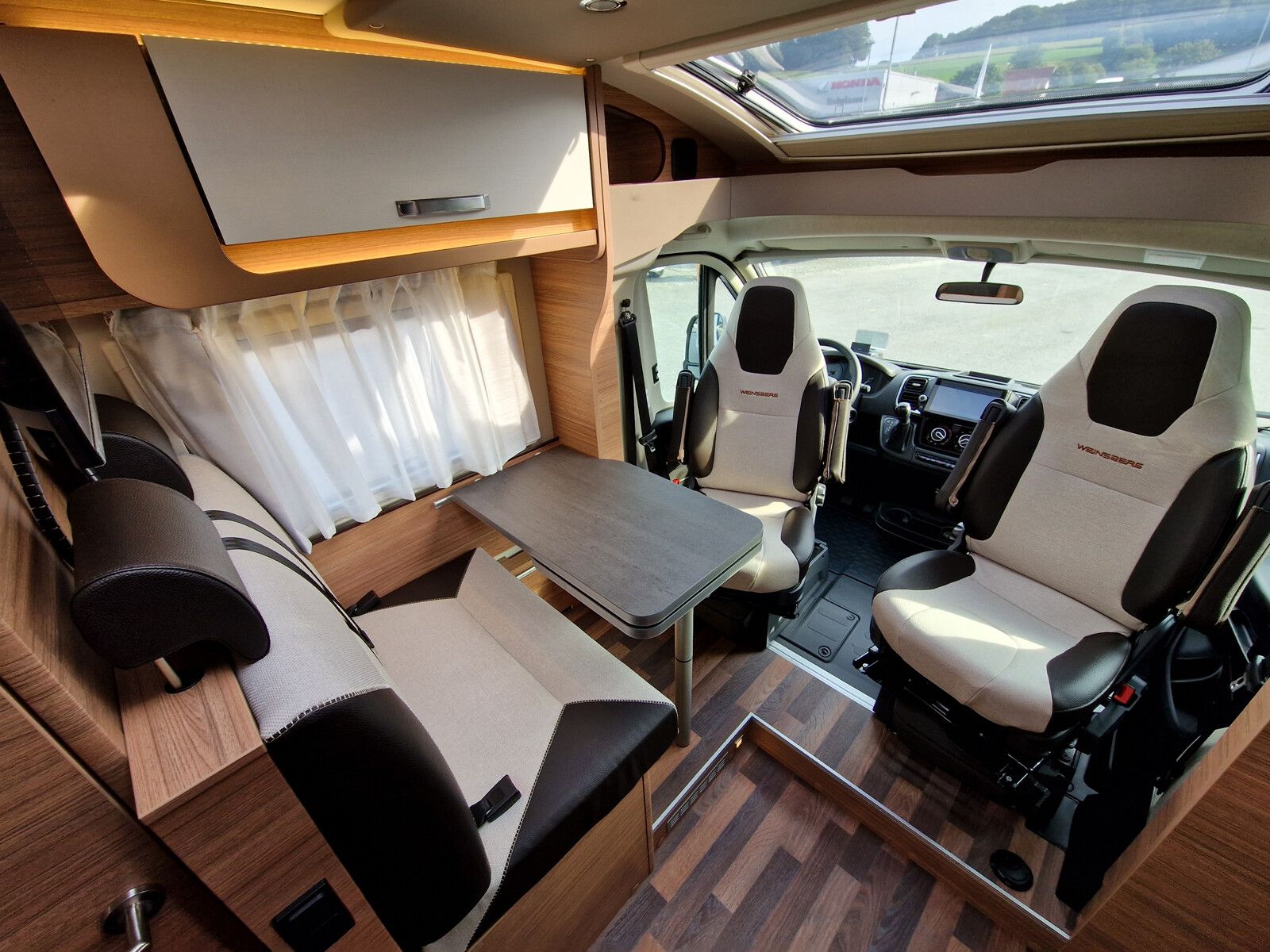Fahrzeugabbildung Weinsberg CaraCompact EDITION PEPPER 600 MEG
