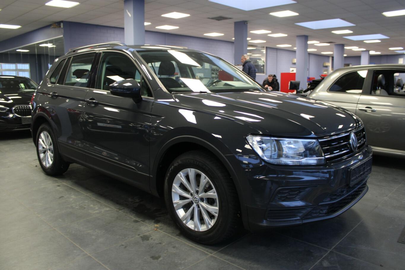 Volkswagen Tiguan 1.4 TSI BMT Trendline - AHK -