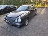 Mercedes-Benz Mercedes E 200 Kompressor Automatik W210  ... - Mercedes-Benz E 200: Limousine, W210