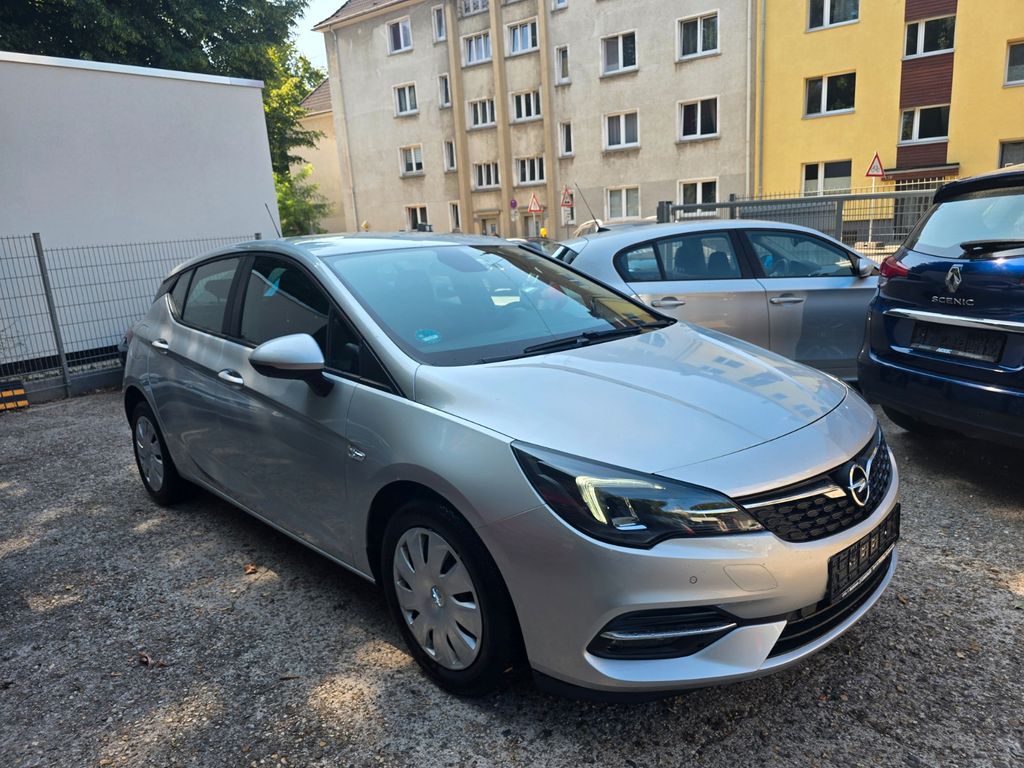 Image of Opel Astra