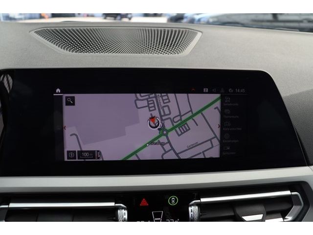 BMW 320 d Limousine Advantage Navi DAB LED LMR foto 9