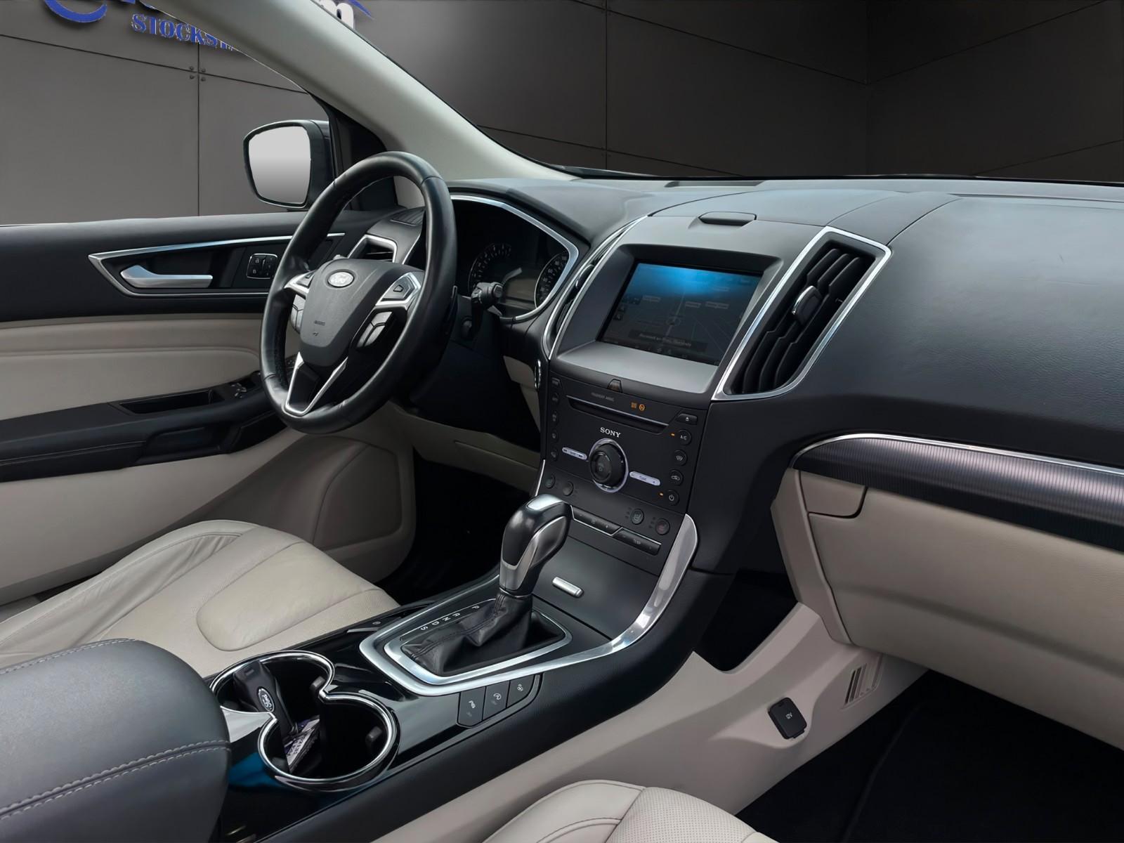 Ford Edge Titanium 4x4 AHK PANO STANDHZNG SITZKLIMA