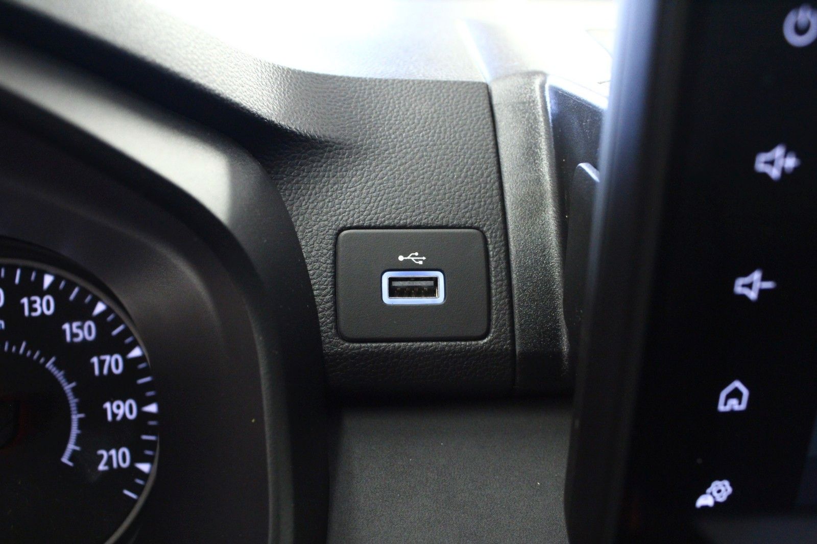 Fahrzeugabbildung Dacia Jogger Eco-G 100 Extreme+ 5-Sitzer *15238*