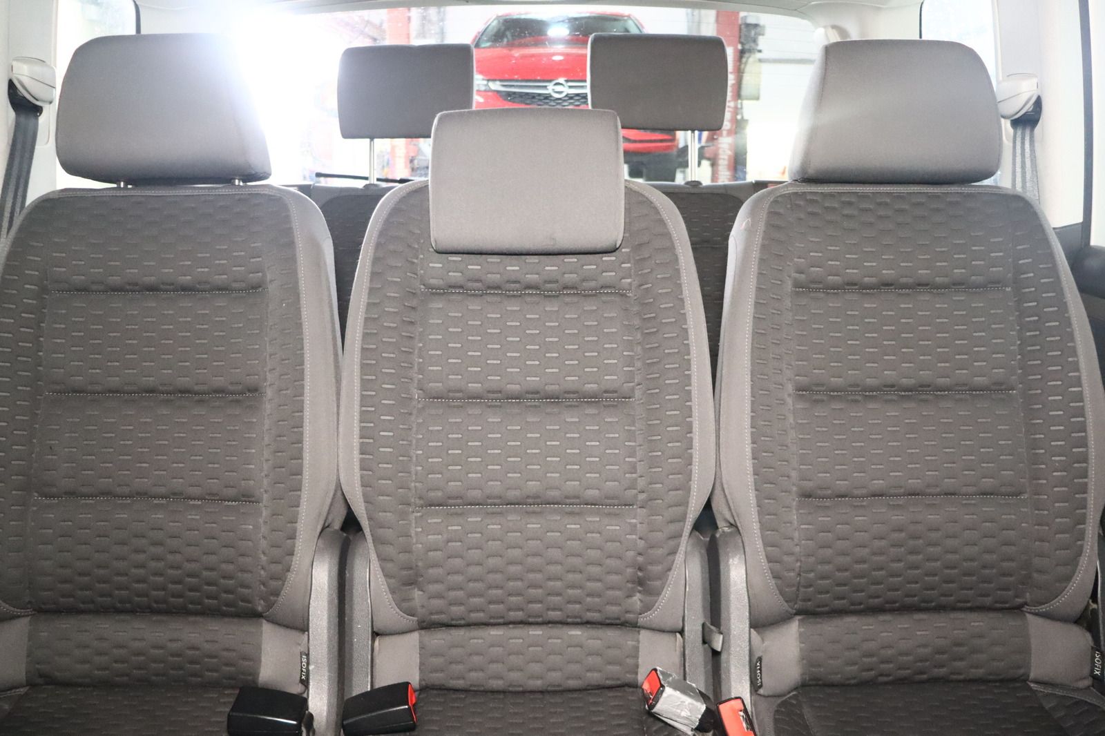 Fahrzeugabbildung Volkswagen Touran 1.4 TSI DSG 7- Sitzer * HU/AU 05.27