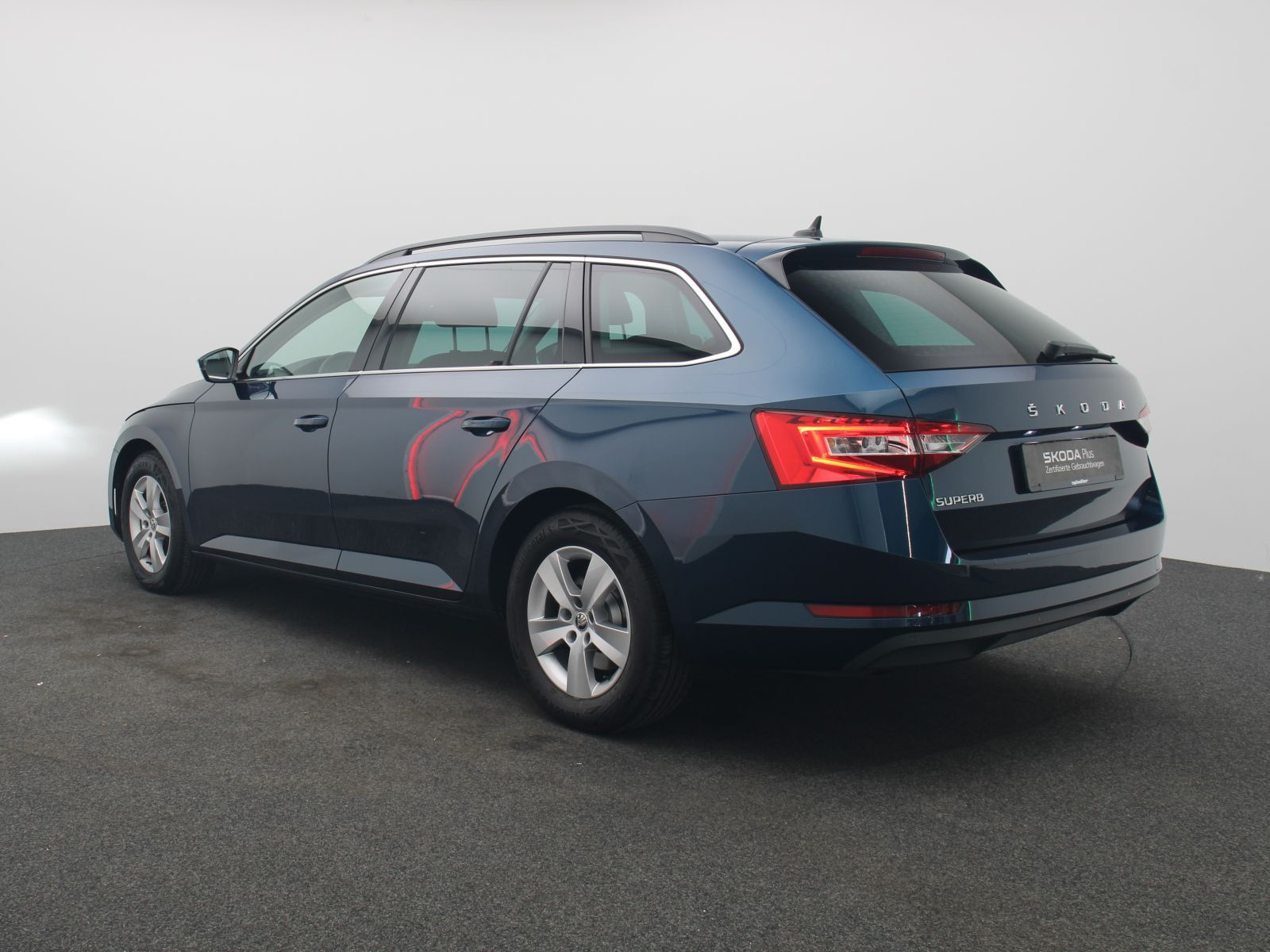 Skoda Superb - Bild 5