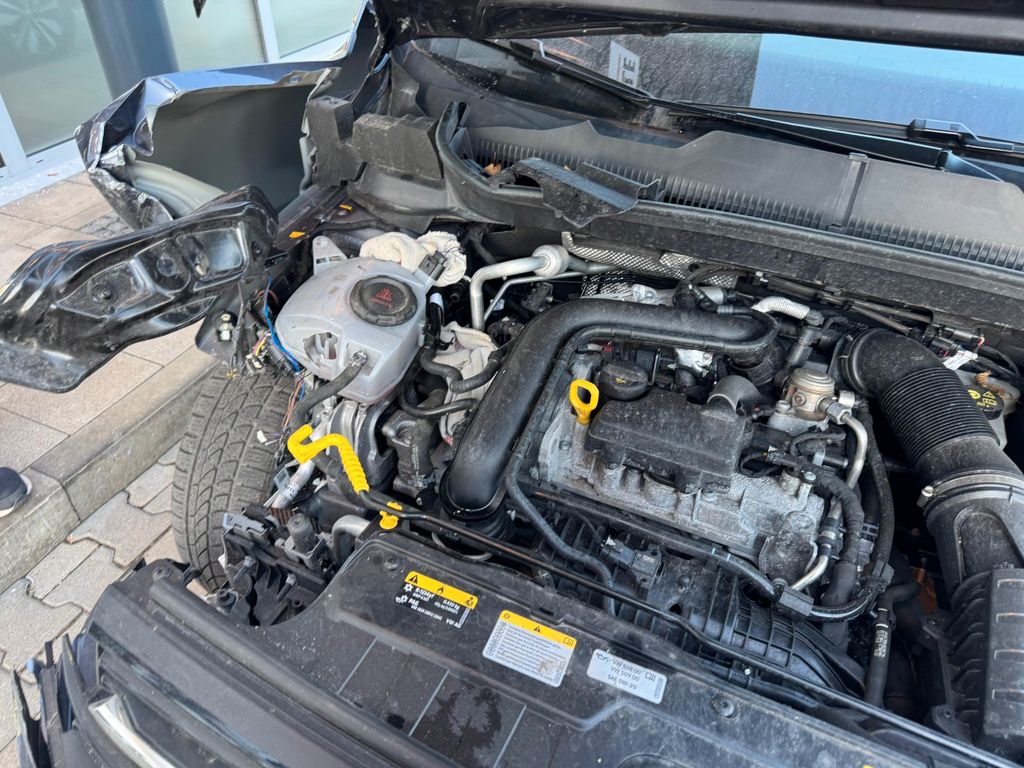 VW T-Cross TSI Goal/ KAMERA/ LED/ SITZHZG./ NAVI VW T-Cross TSI Goal/ KAMERA/ LED/ SITZHZG./ NAVI