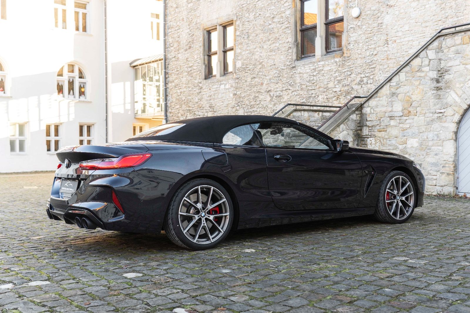 Fahrzeugabbildung BMW M850 i xDrive M-TECHNIC H&K LED 360° CABRIO TOTW