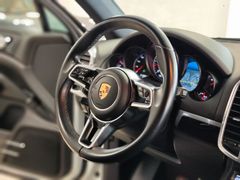 Fahrzeugabbildung Porsche Cayenne Diesel *SPORT-CHRONO* (SI-LÜFT/PDLS/CAM