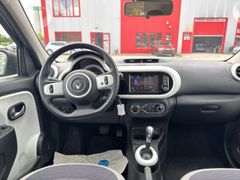Fahrzeugabbildung Twingo Equilibre Electric
