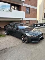 Jaguar XE S Automatik 35T - Jaguar Gebrauchtwagen in Dresden