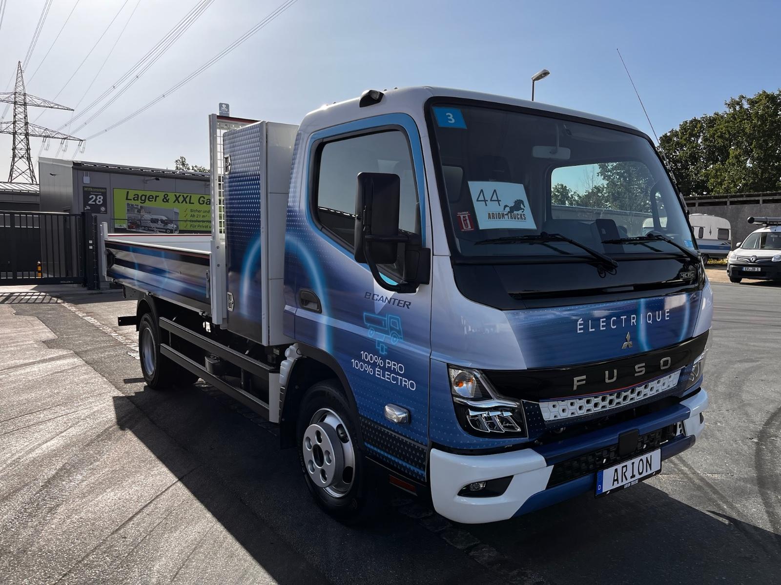 FUSO 4C15 e-Canter/AC/Electric/3Seats/Kipper/