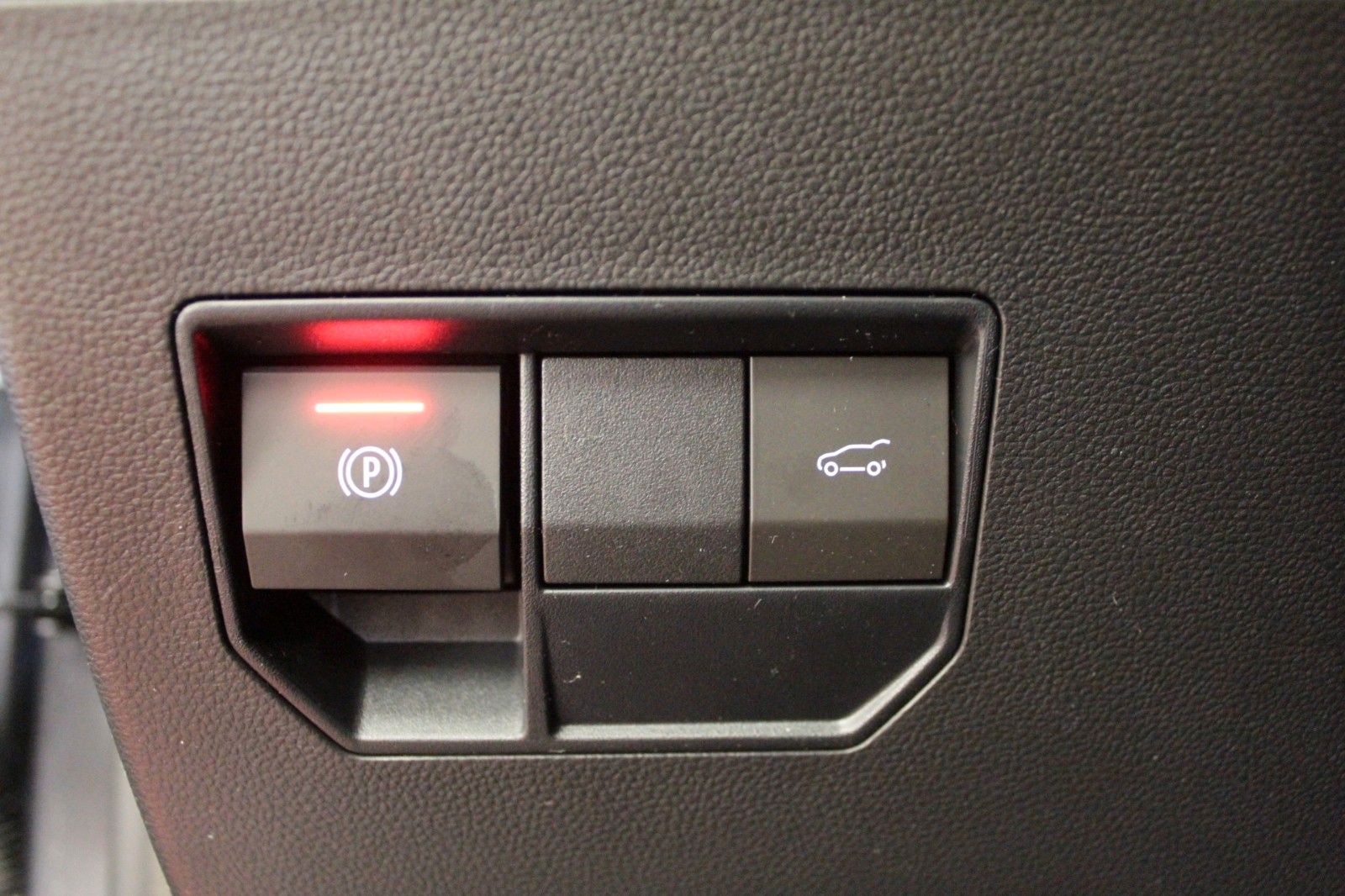 Fahrzeugabbildung Dacia Bigster hybrid   140 Journey   Winterpaket *City