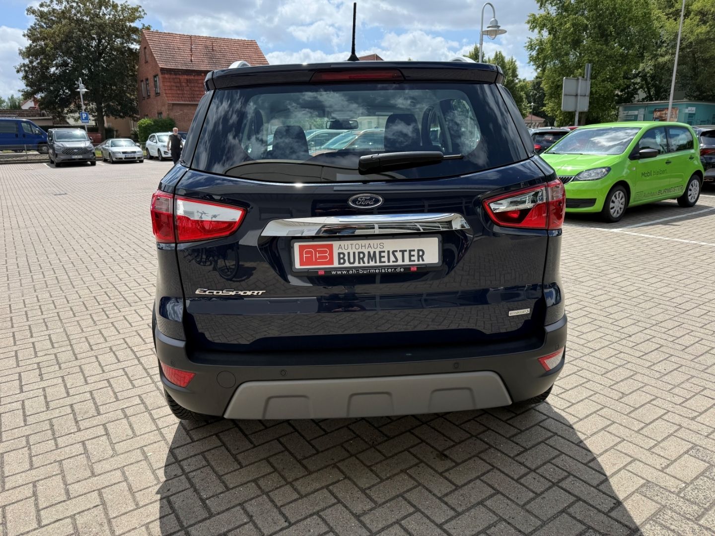 Fahrzeugabbildung Ford EcoSport Titanium 1.0 EcoBoost Navi WiPa CarPlay