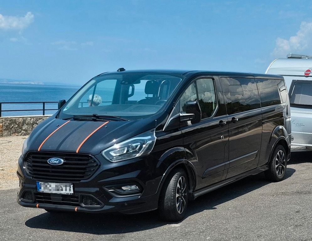 Image of Ford Tourneo Custom