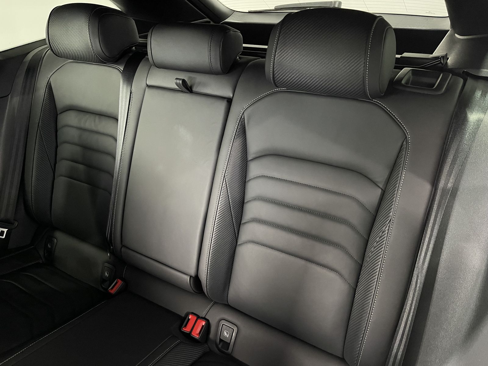 Fahrzeugabbildung Volkswagen Arteon Shooting Brake R-Line 2.0 TDI*AHK*Leder*