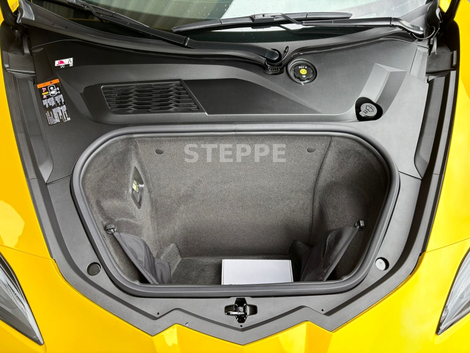 Corvette C8 E-Ray 3LZ Convertible EU-Mod Herst.Garantie