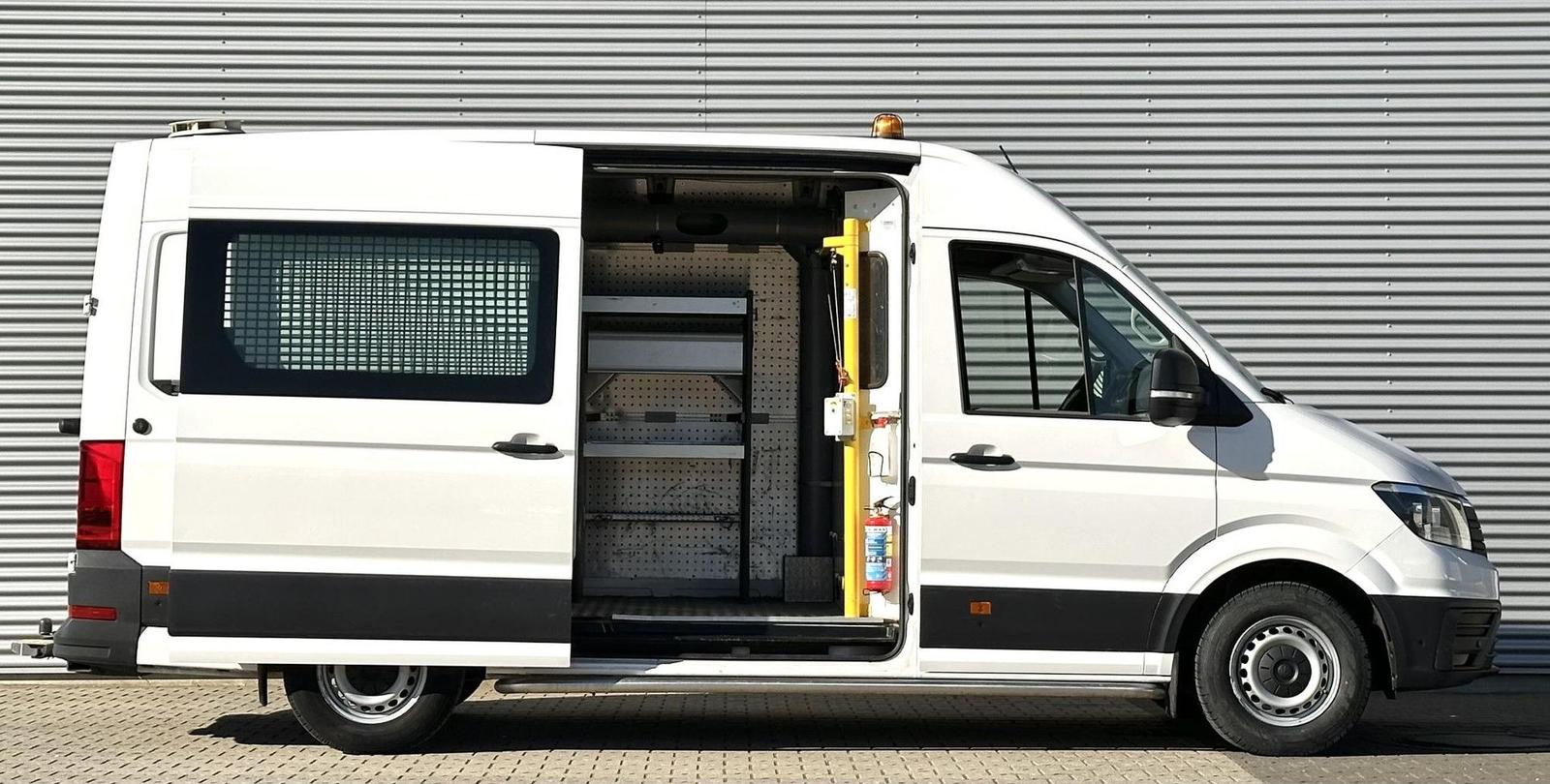 Volkswagen Crafter 35 2.0 TDI L2H2 Highline Navi|Trekhaak|C
