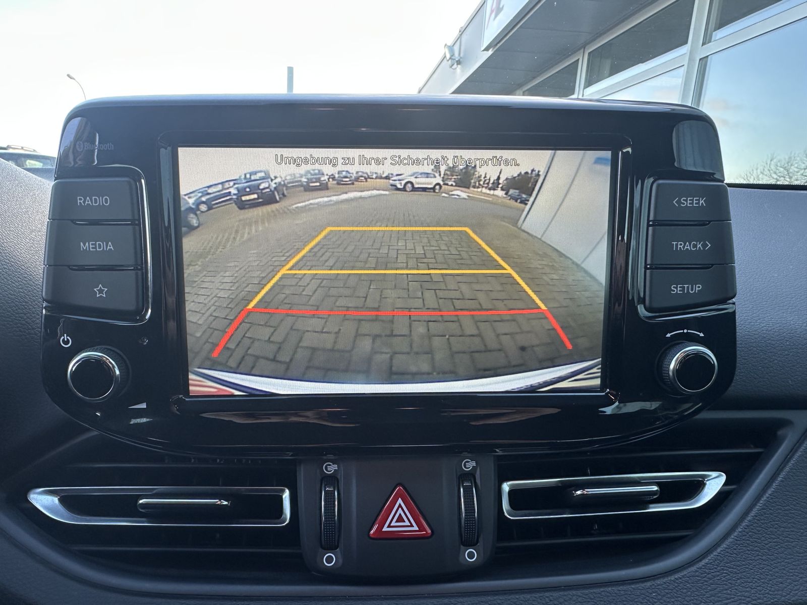 Fahrzeugabbildung Hyundai i30 1.5 T-GDI LED AHK KAMERA WINTERPAKET TEMPOM.