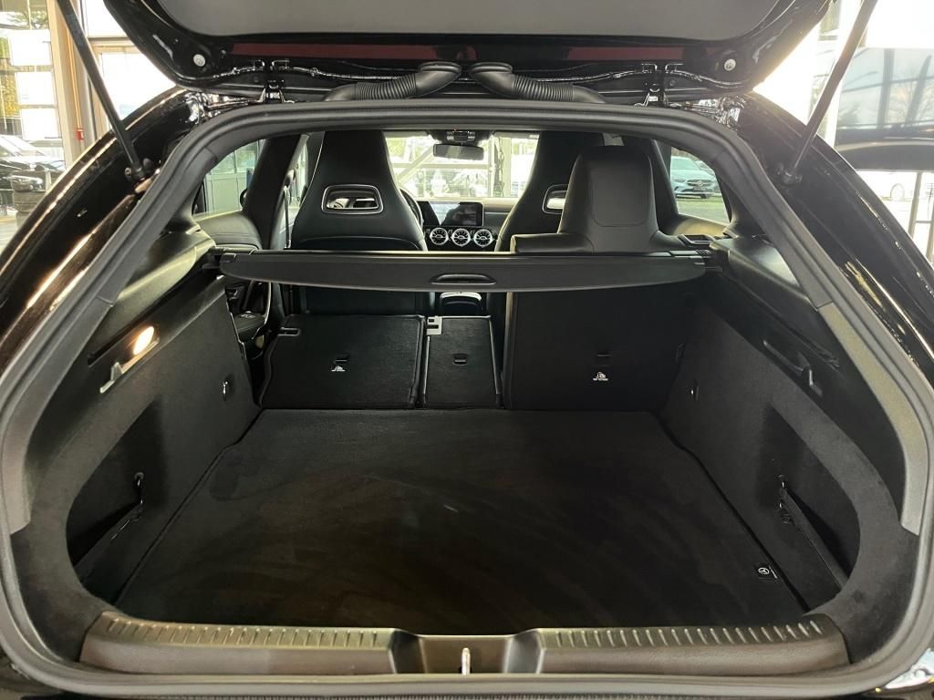 Fahrzeugabbildung Mercedes-Benz CLA 200 d SB Progressive Navi LED KAM SHZ Ambie.