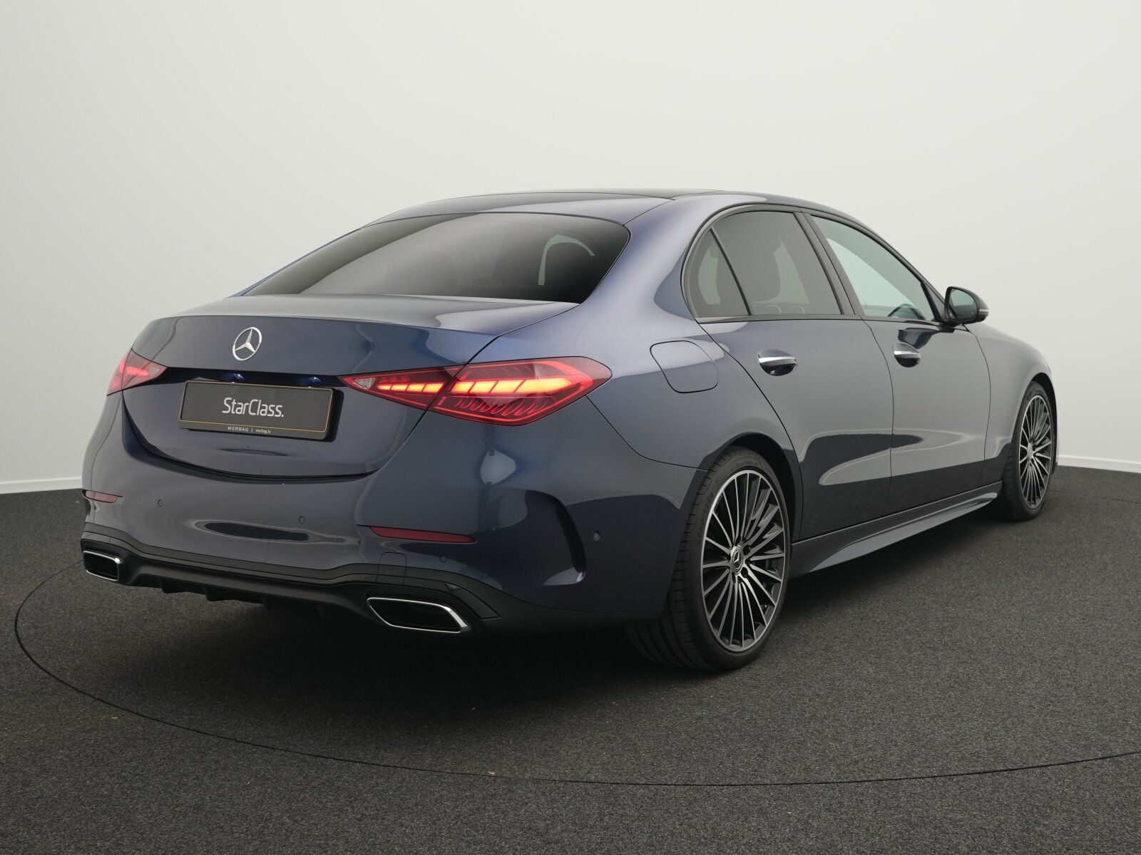 Mercedes-Benz C 220 d AMG-Line Premium Plus imagem 3