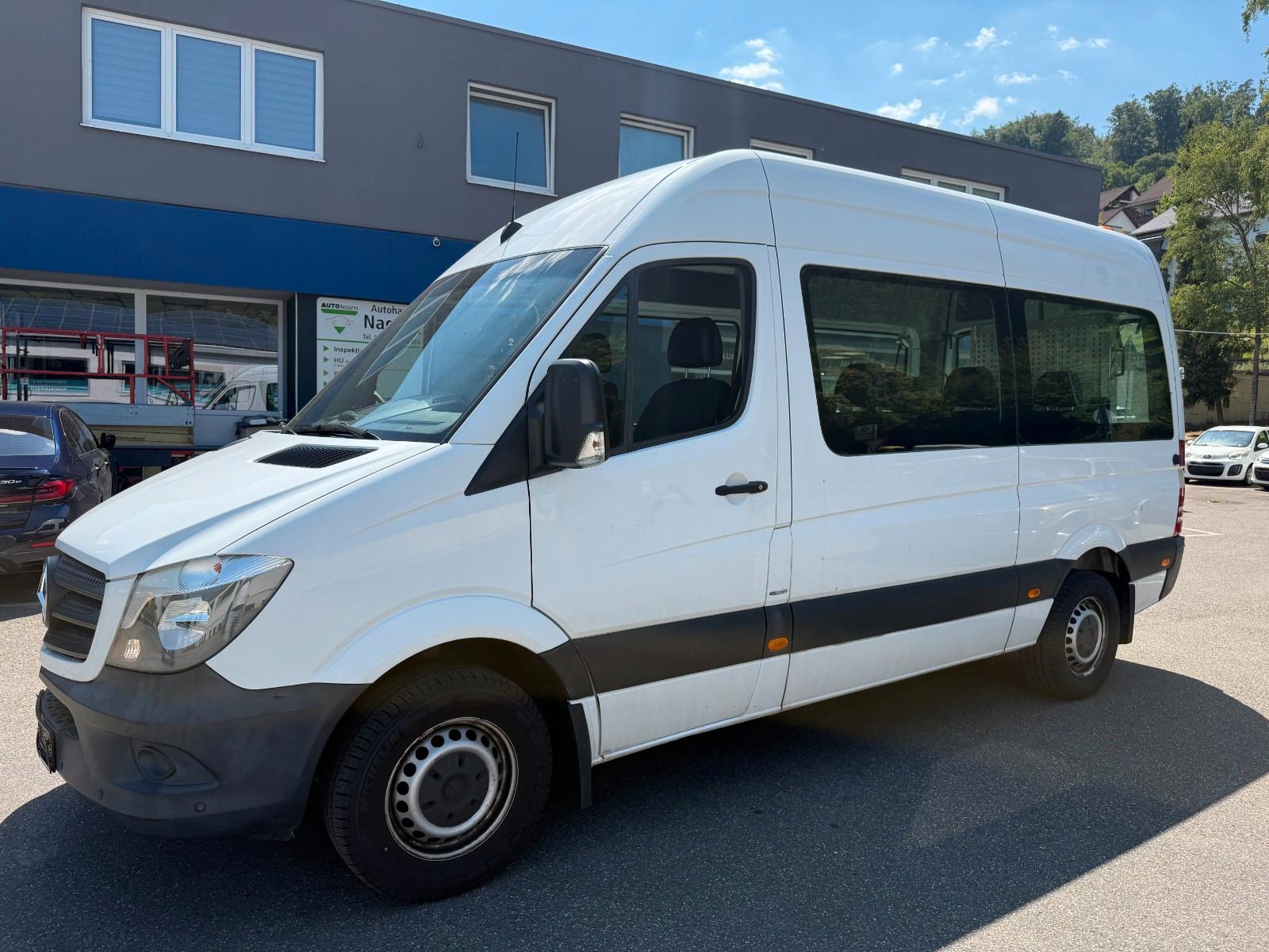 Mercedes-Benz Sprinter II 313 9 Sitzer Rollstuhlrampe Standh