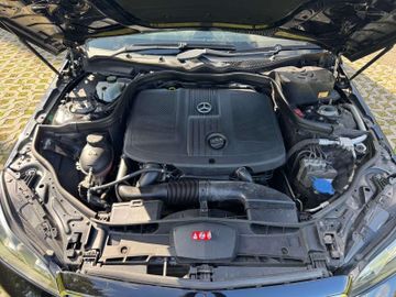 Mercedes E 220 - 9