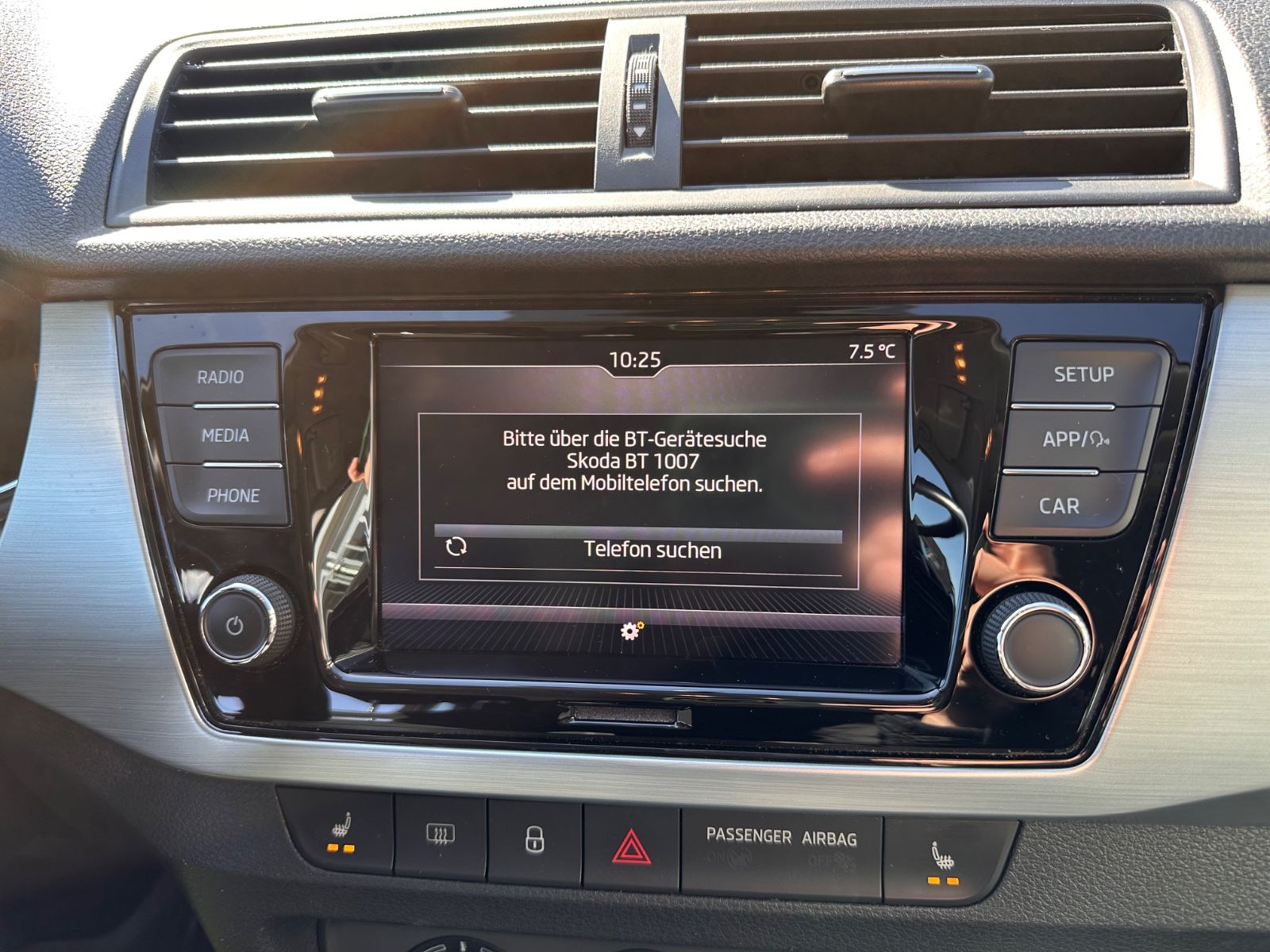 Fahrzeugabbildung SKODA Fabia Combi 1.0 TSI Ambition SHZG/PDC/BT/LM