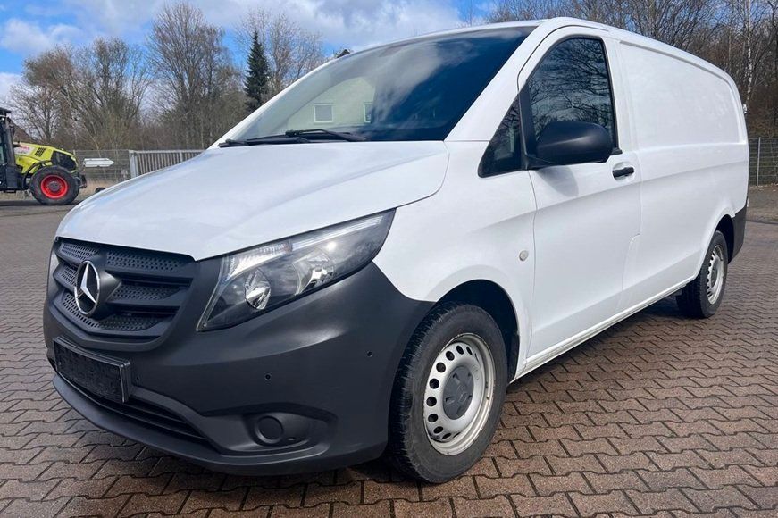 Image of Mercedes-Benz Vito