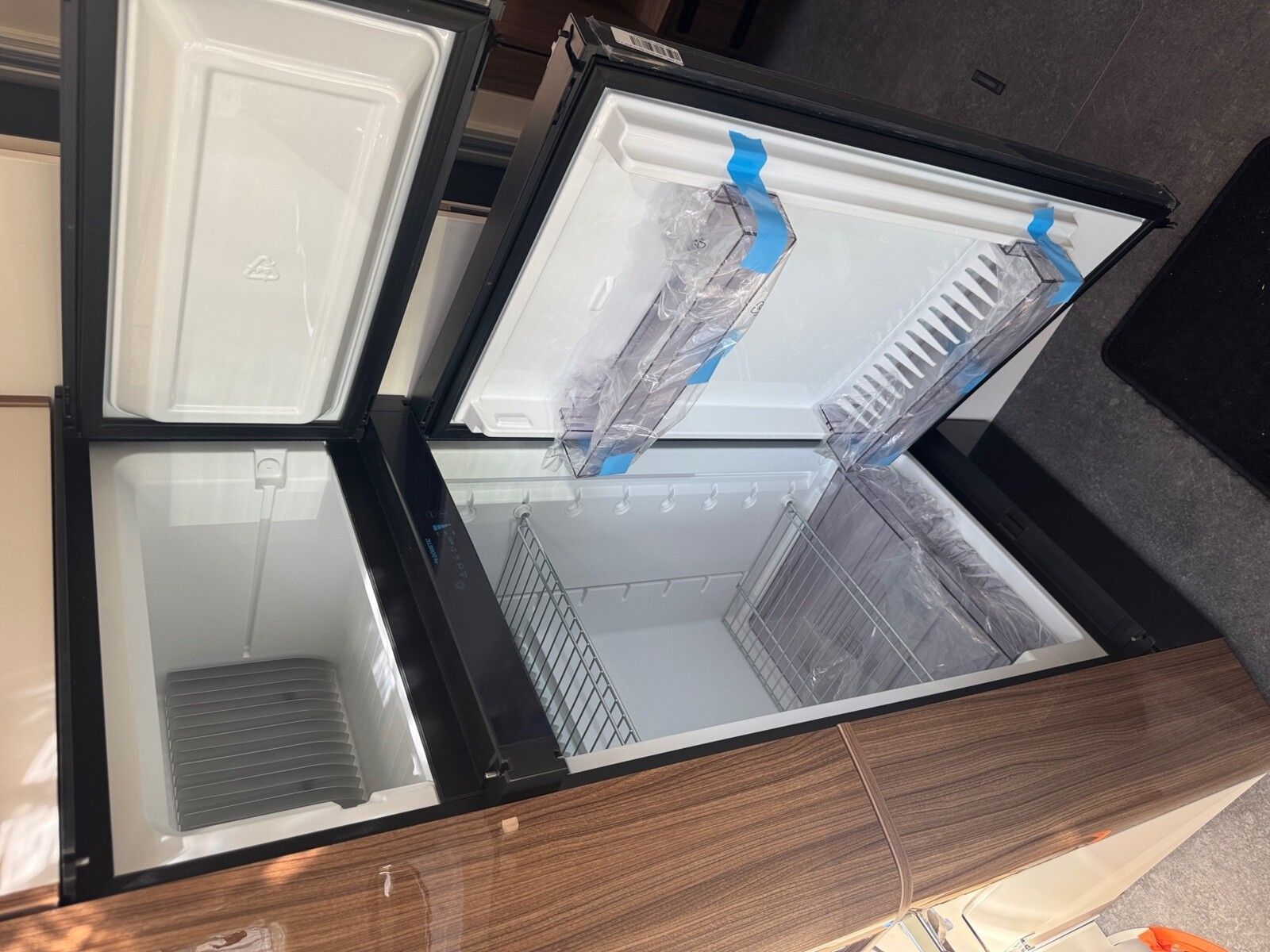 Fahrzeugabbildung Eura Mobil Contura CT 766 EF LuminaryPlus,Fahrassistenz