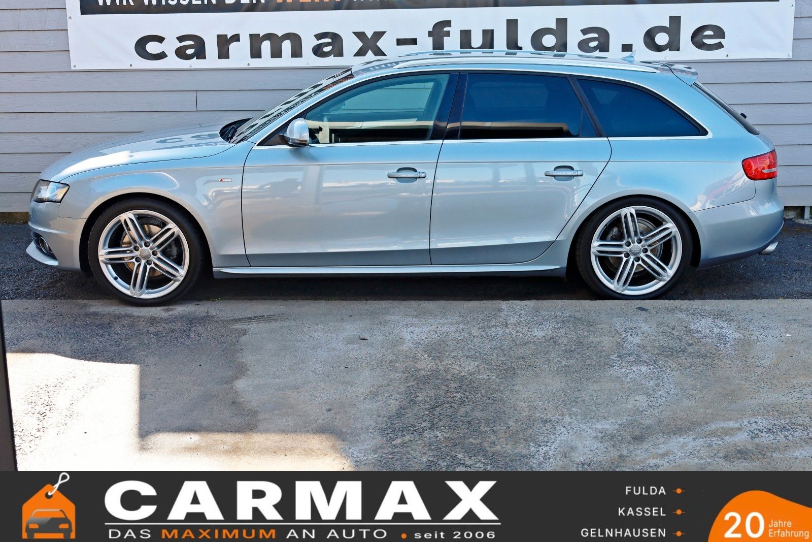 Fahrzeugabbildung Audi A4 Avant S line T.Leder,Navi,Xenon,SH.PDC