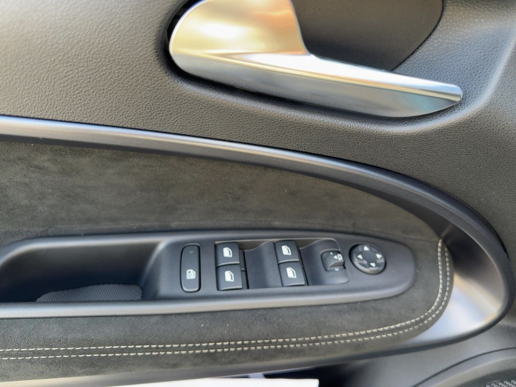 Fahrzeugabbildung Alfa Romeo Junior Ibrida Sport Speciale MATRIX WINTER NAVI