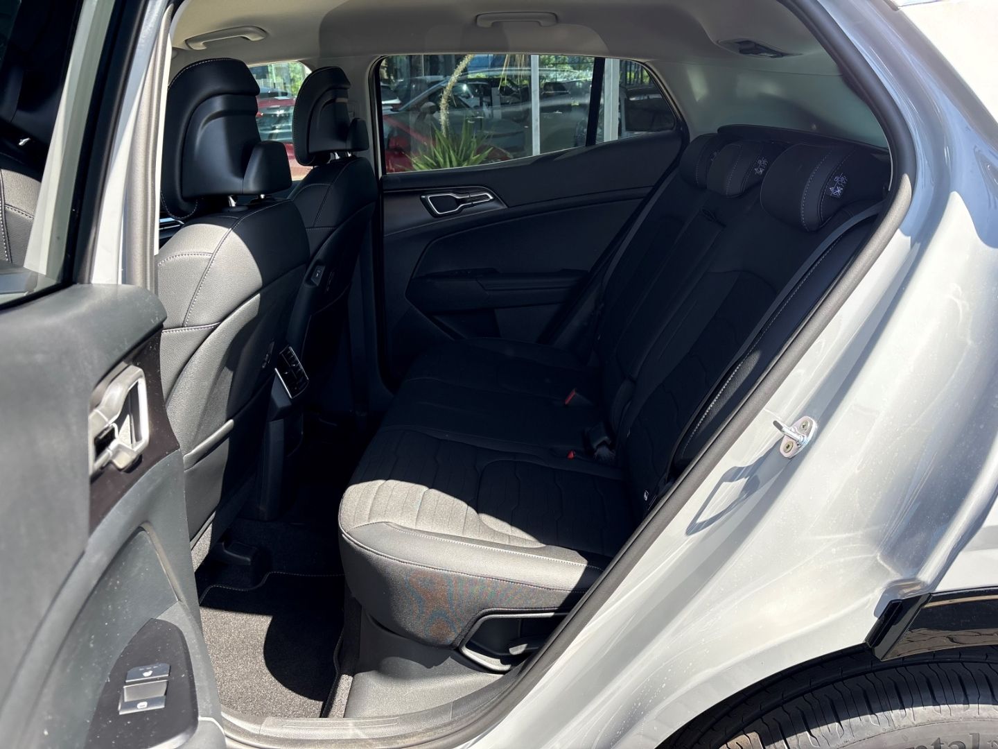 Fahrzeugabbildung Kia Sportage Spirit Hybrid HeadUp LED induktivLaden