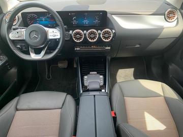 2021 Mercedes-BENZ EQA 照片 8