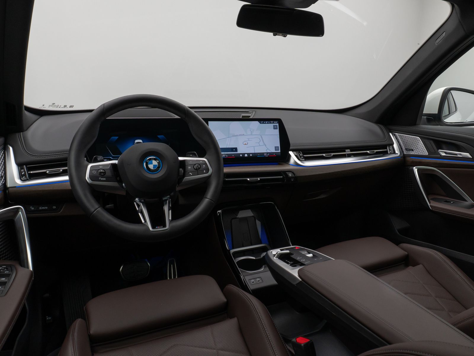 Fahrzeugabbildung BMW X1 xD30e M Sport Panorama 360°HUD DAB H/K AHK