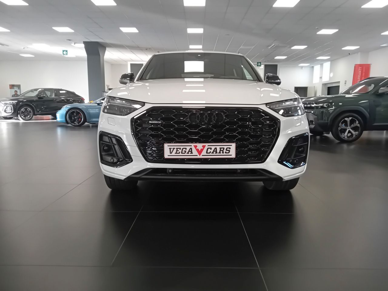 Other Audi Q5 40 TDI 204 CV quattro S tronic Identity  imagem 2
