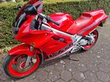 Honda VFR 750 - HONDA VFR 750
